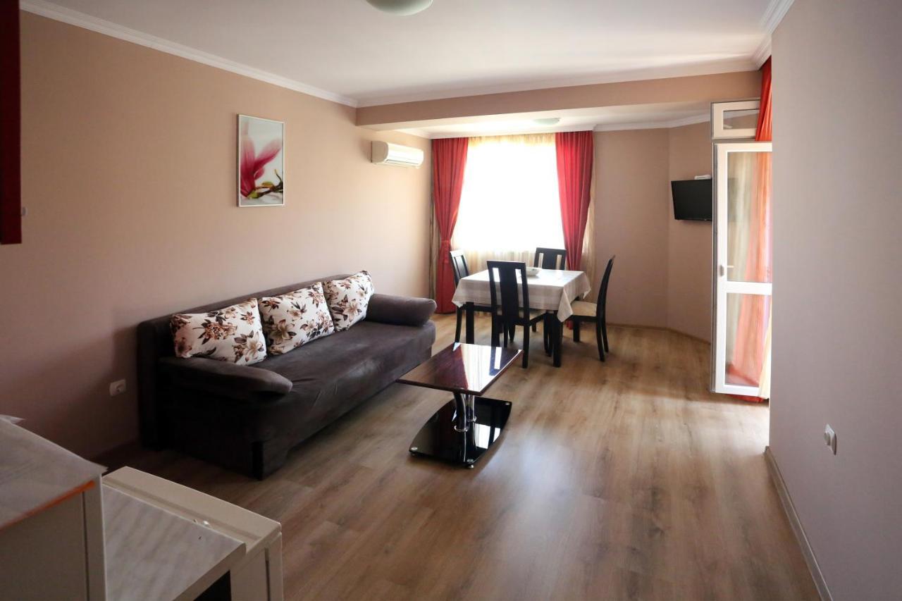 Apartments Dani Pomorie Kültér fotó