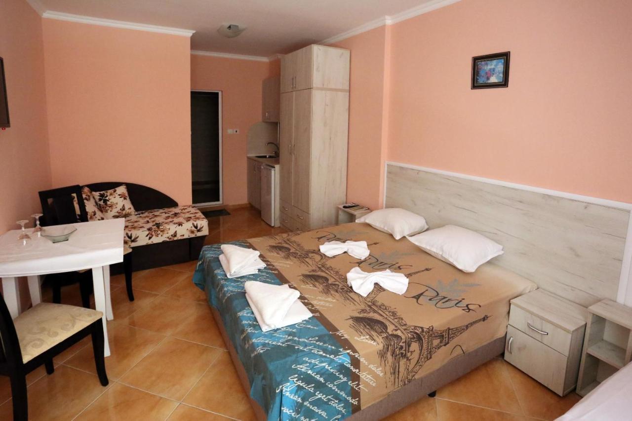 Apartments Dani Pomorie Kültér fotó