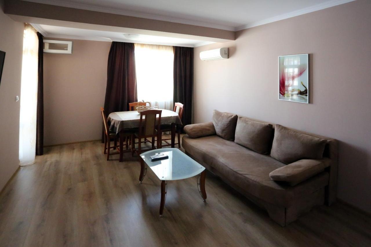 Apartments Dani Pomorie Kültér fotó