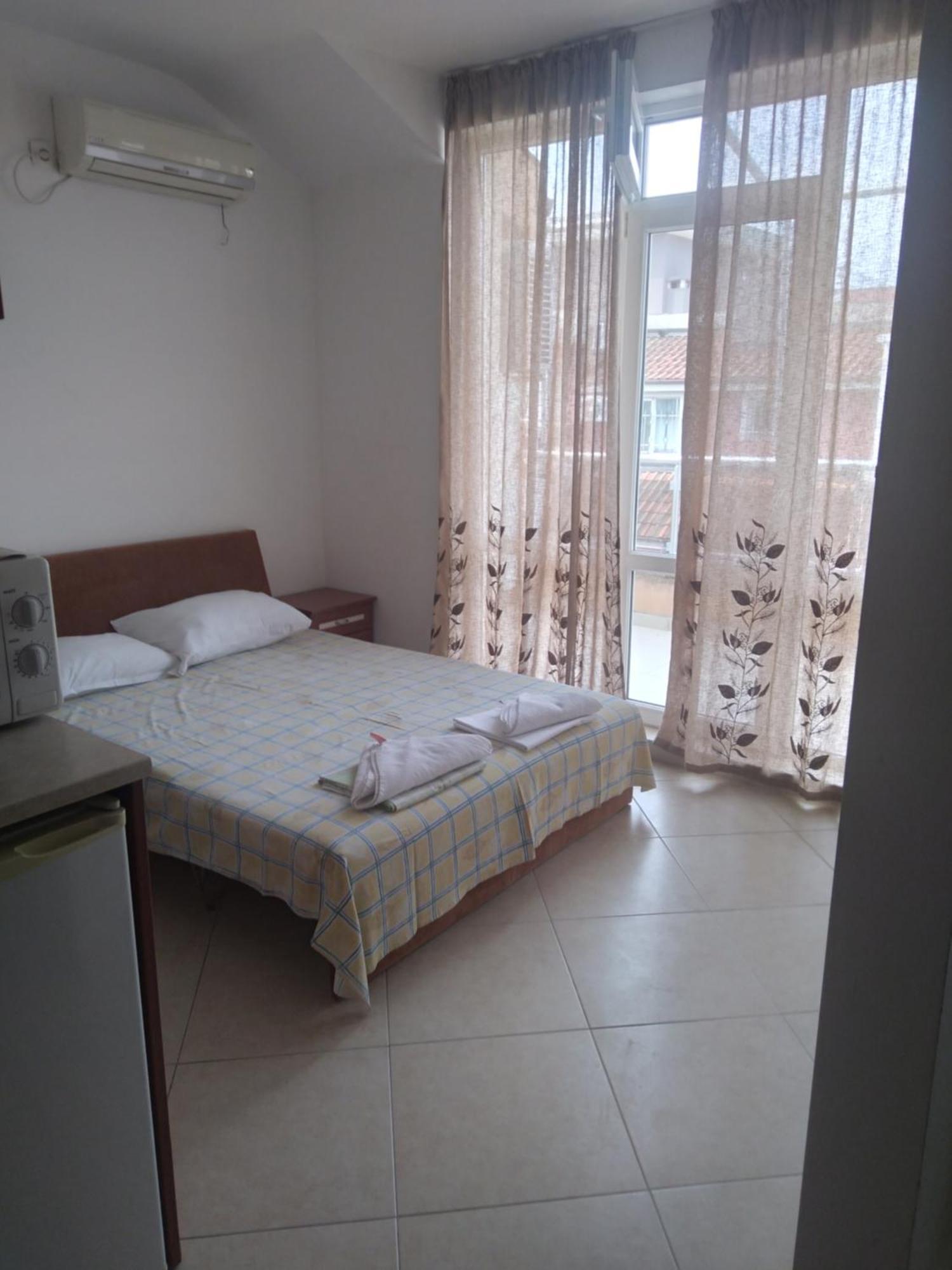 Apartments Dani Pomorie Kültér fotó